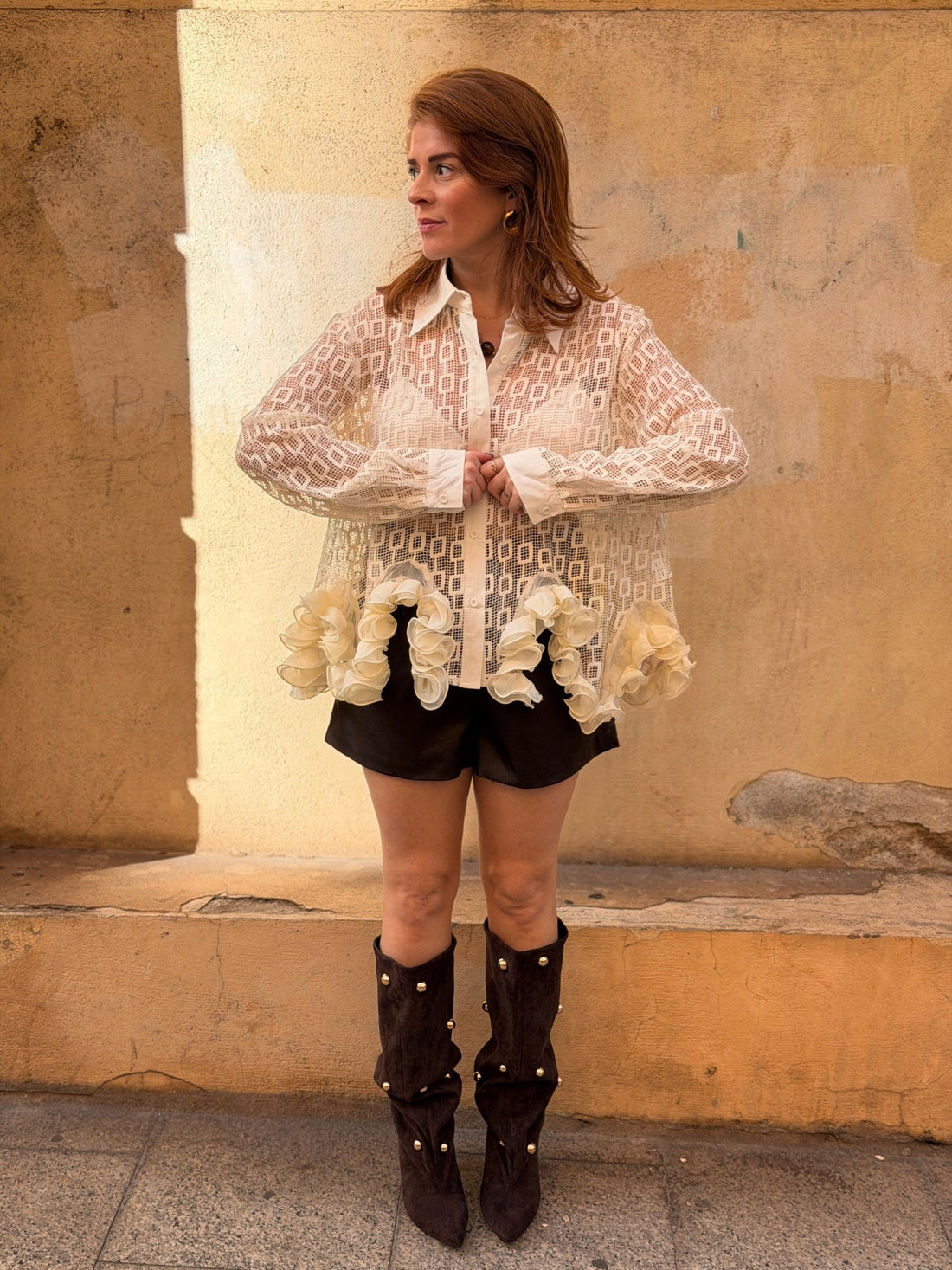Bottes en daim synthétique marron à clous dorés - Léone