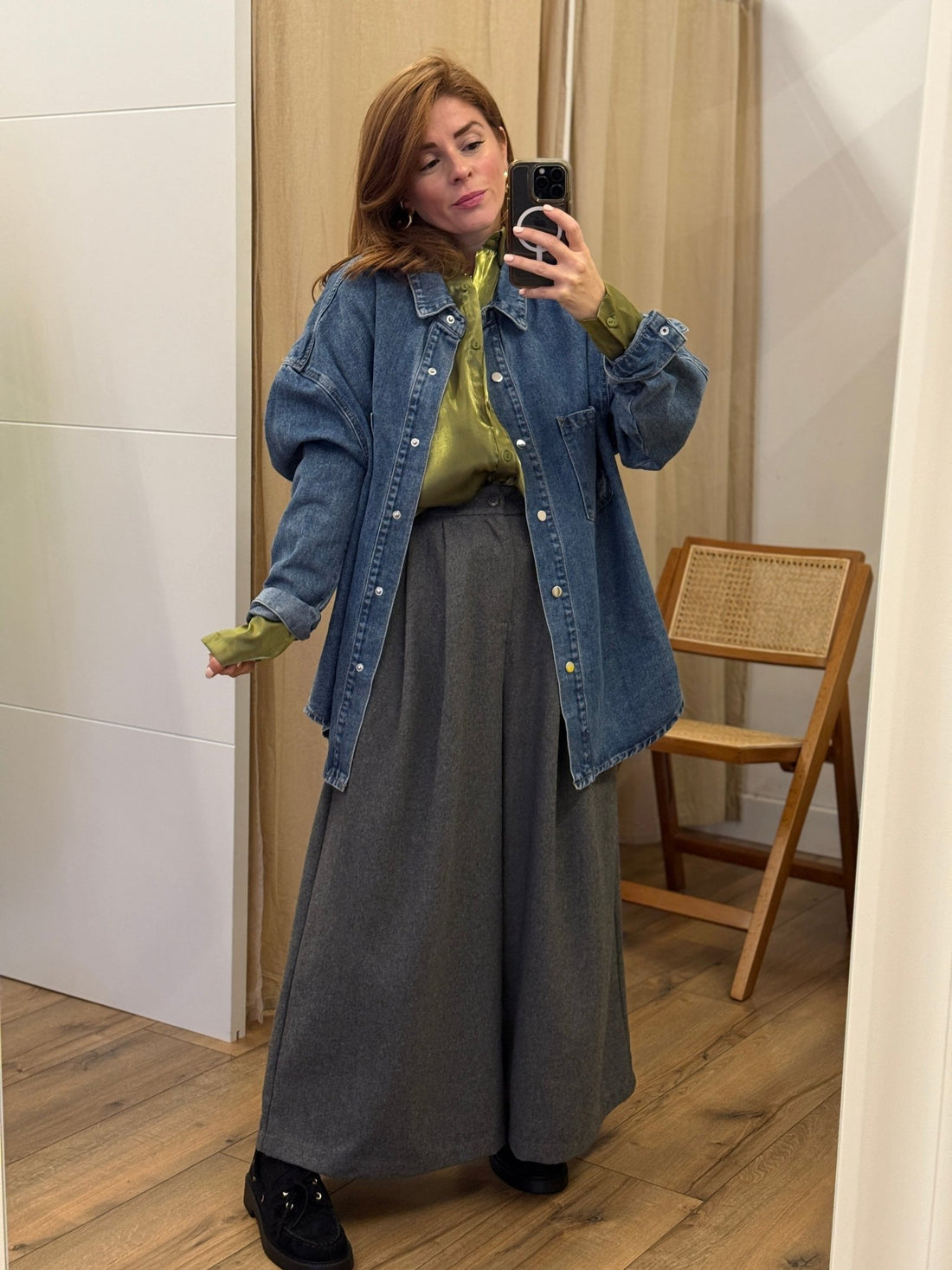 VÊTEMENTS - Léone