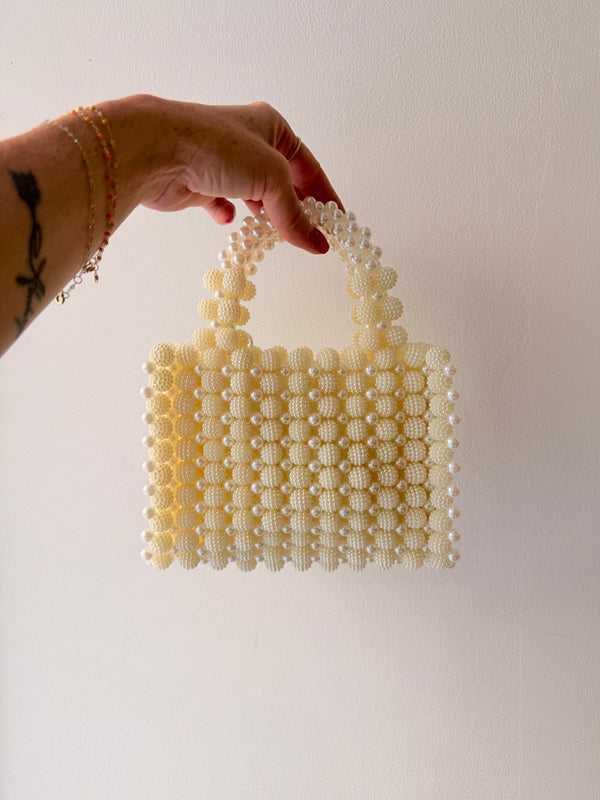 Petit sac en perles écrues