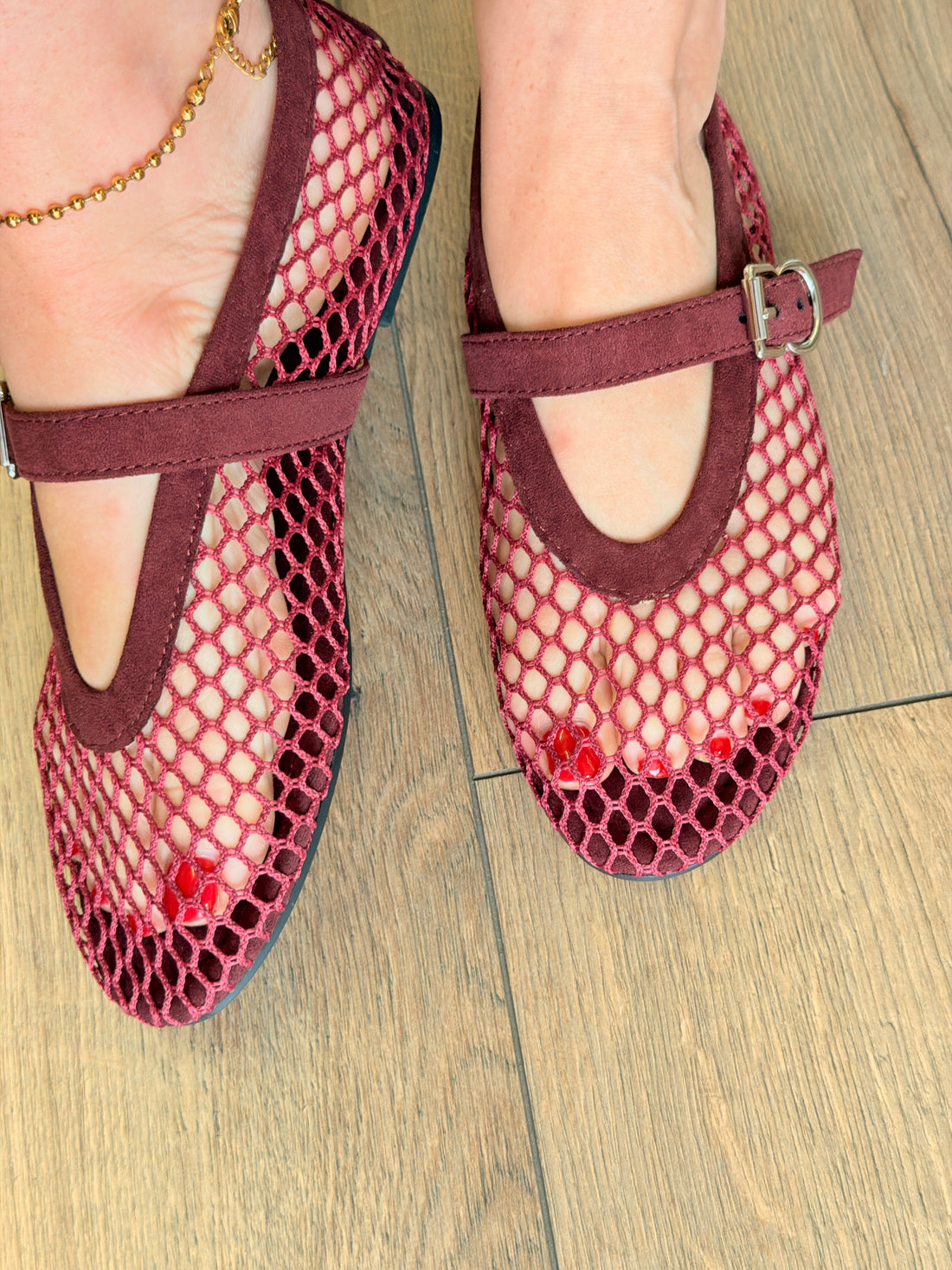 Ballerines résille bordeaux