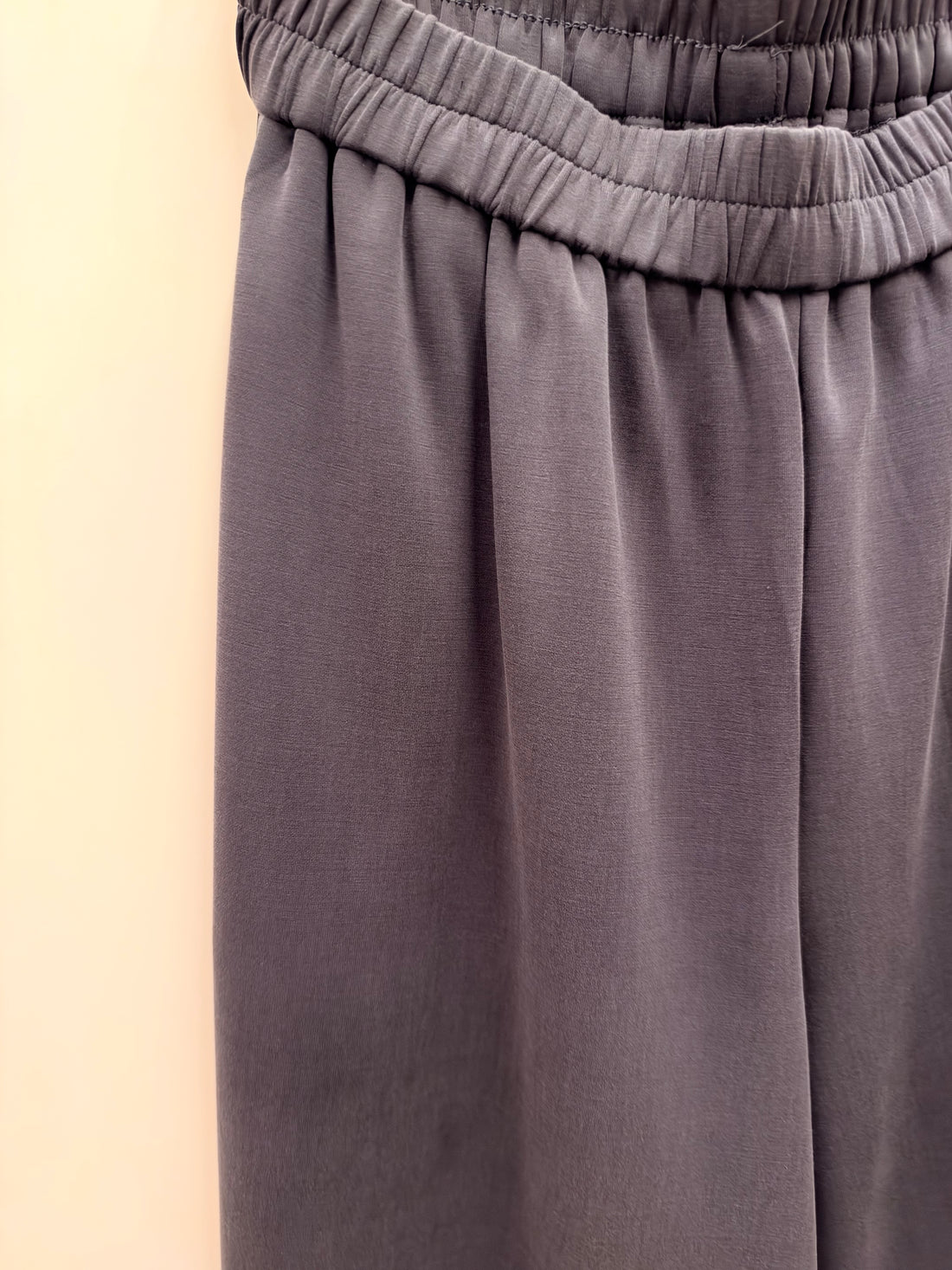 Pantalon large casual gris