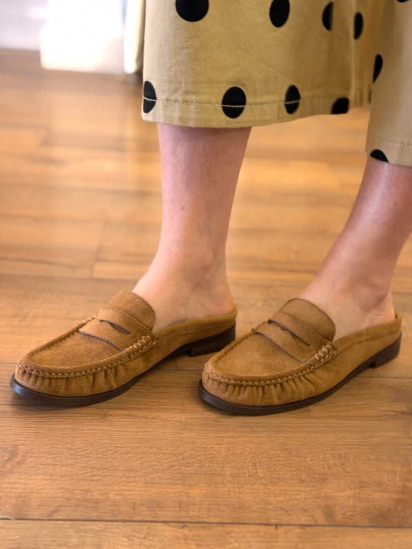 Mules mocassins camel