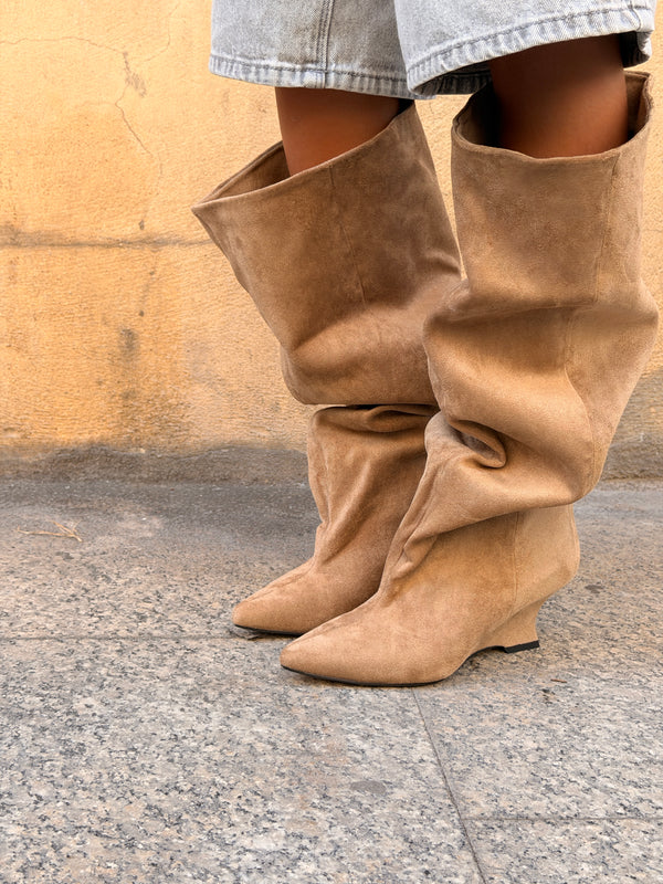 Bottes compensées beiges
