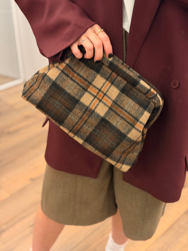 Pochette à carreaux beige