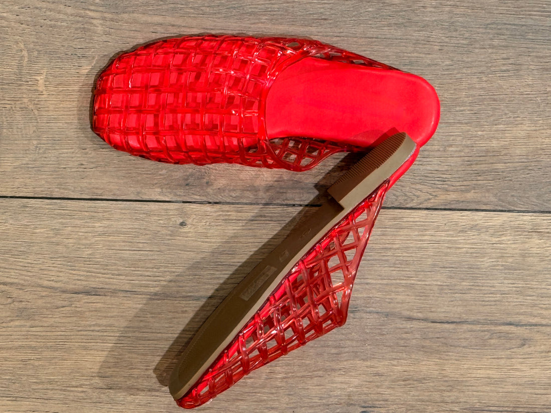 Mules ajourees en pvc rouge