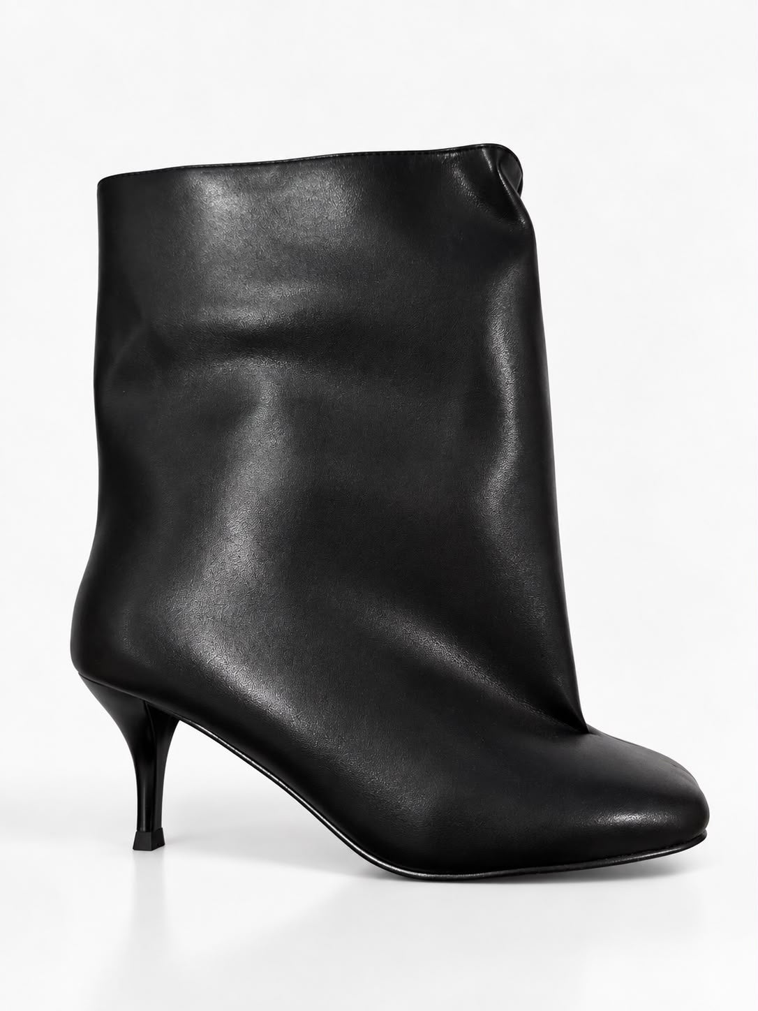 Bottines noires a talon