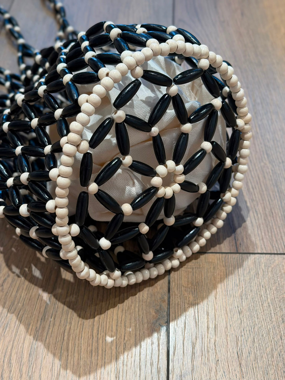 Sac épaule perle de bois noir