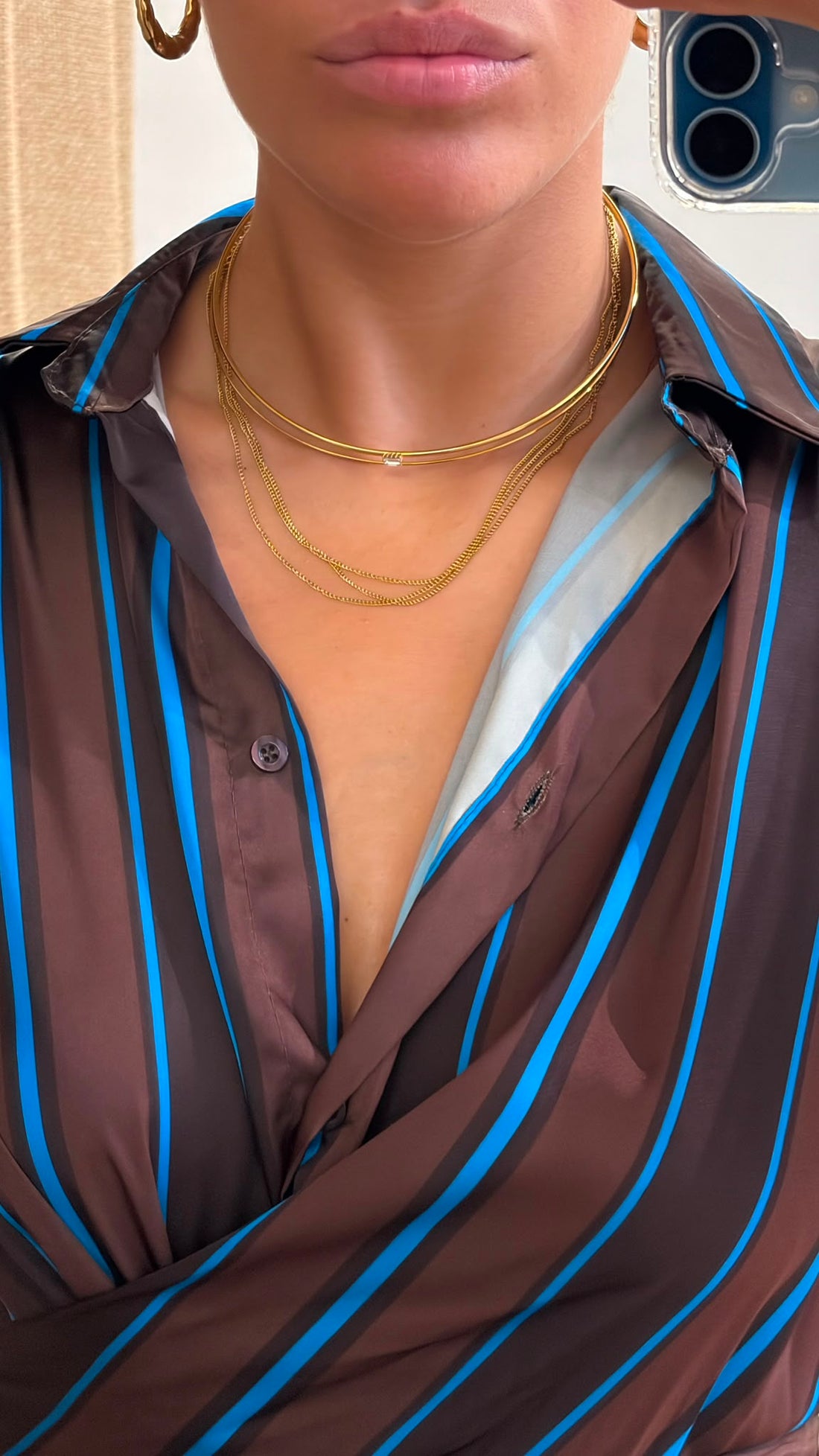 Collier rigide et chainettes