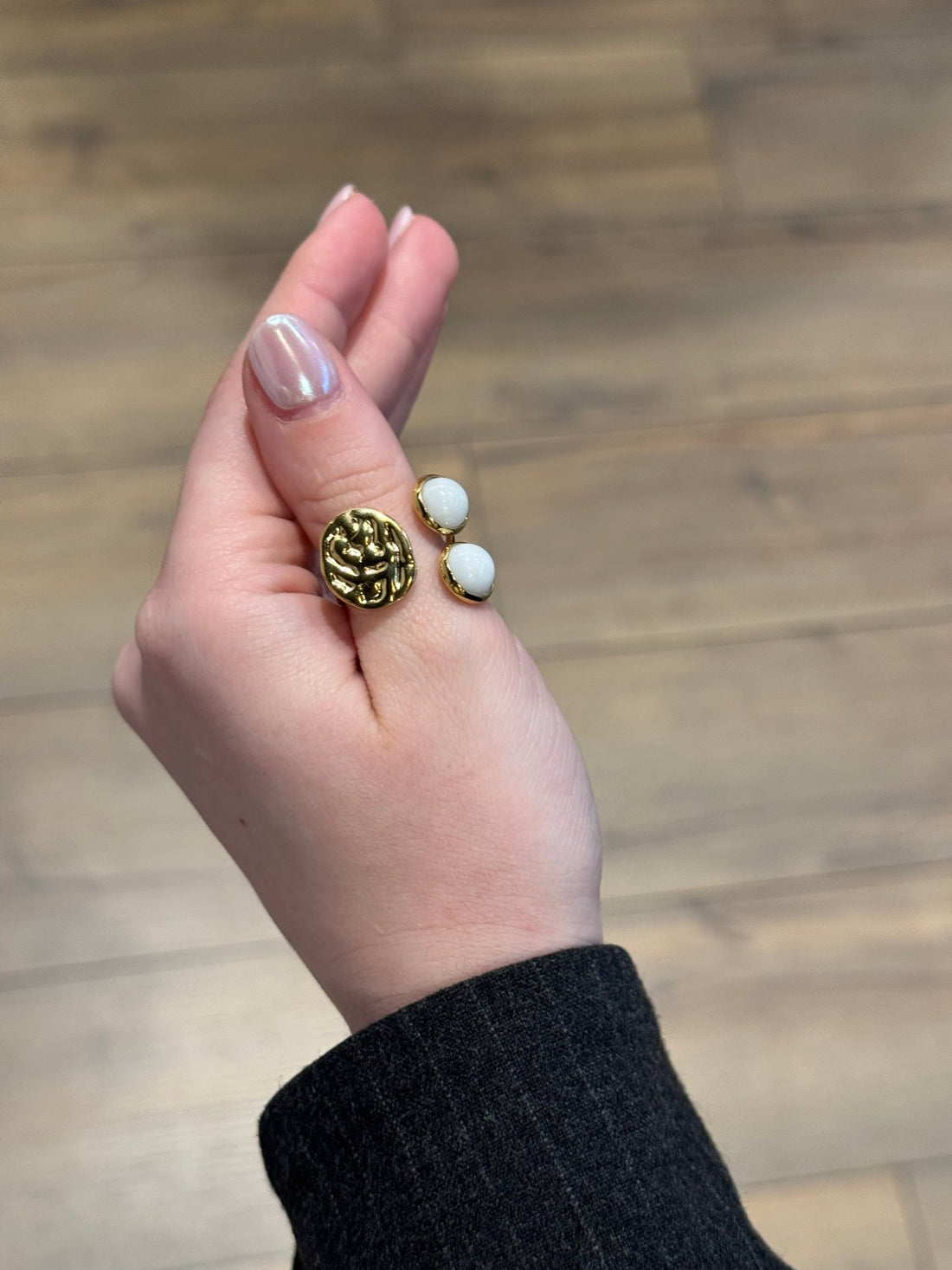 Bague dorée duo blanc - Léone