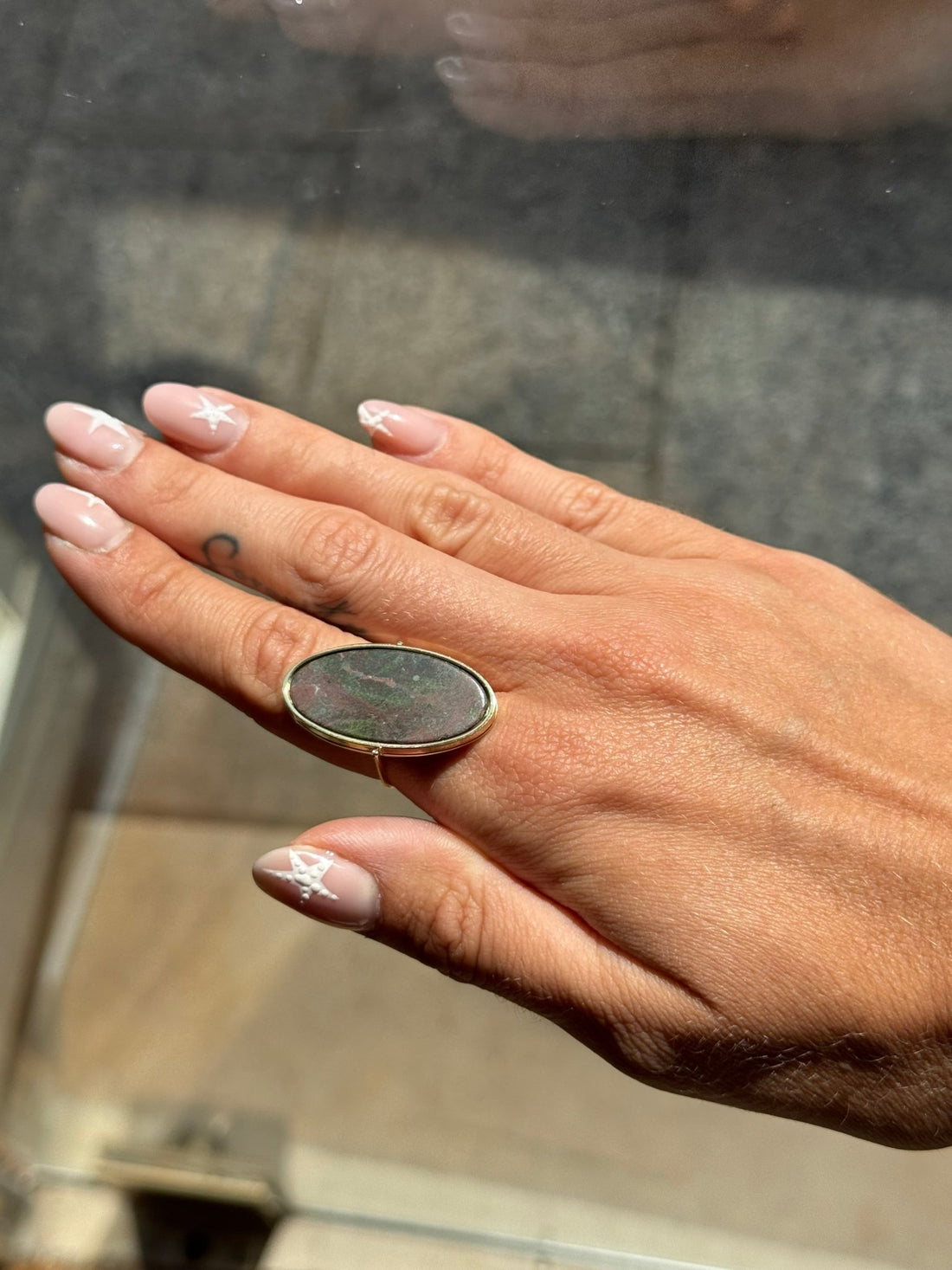 Bague dorée ovale marbrée - Léone