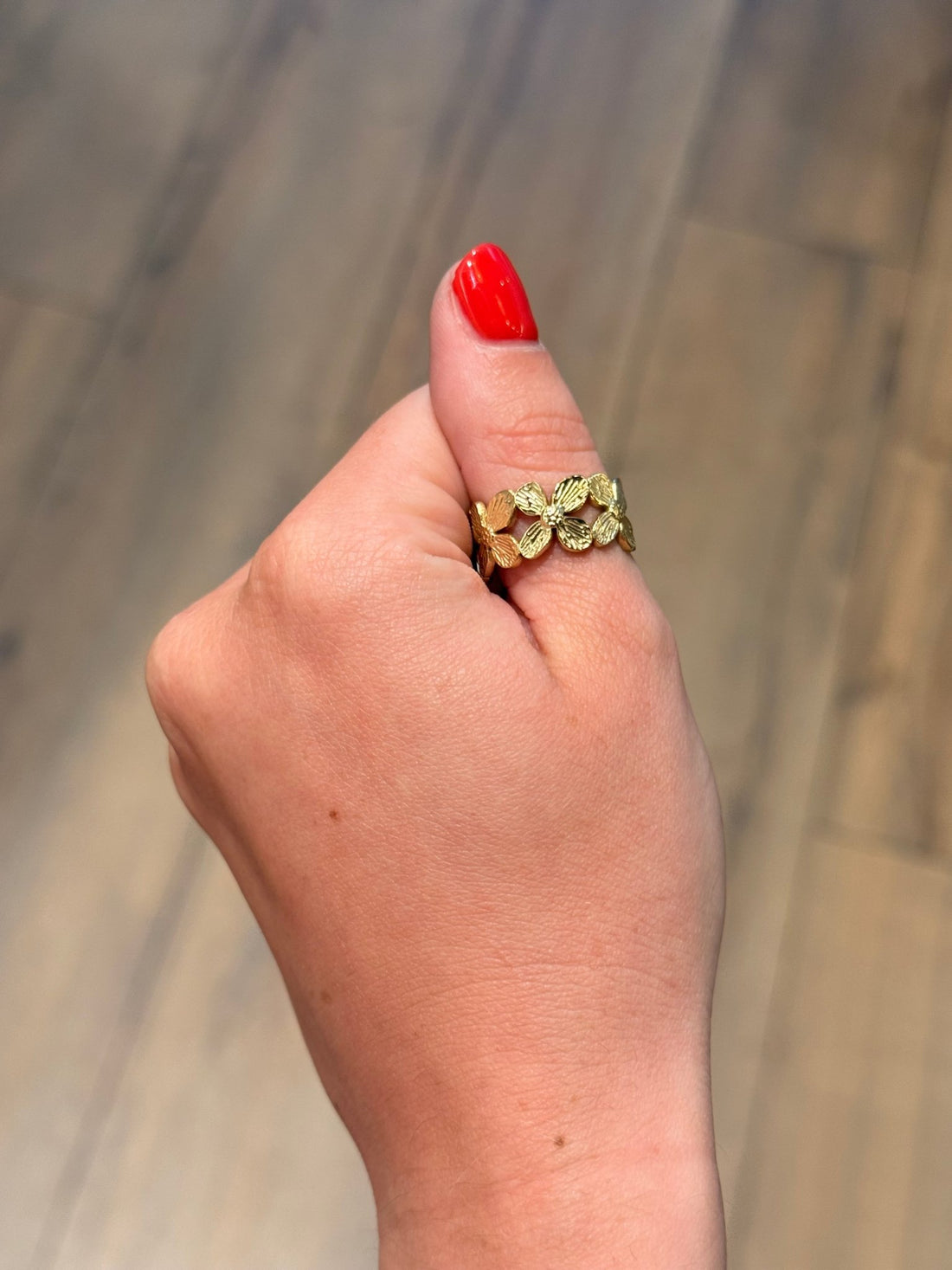 Bague dorée vieillie - Léone