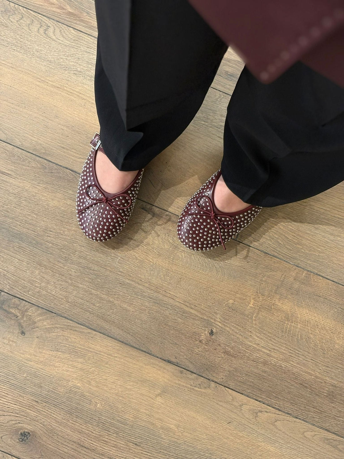 Ballerines cloutees bordeaux - Léone