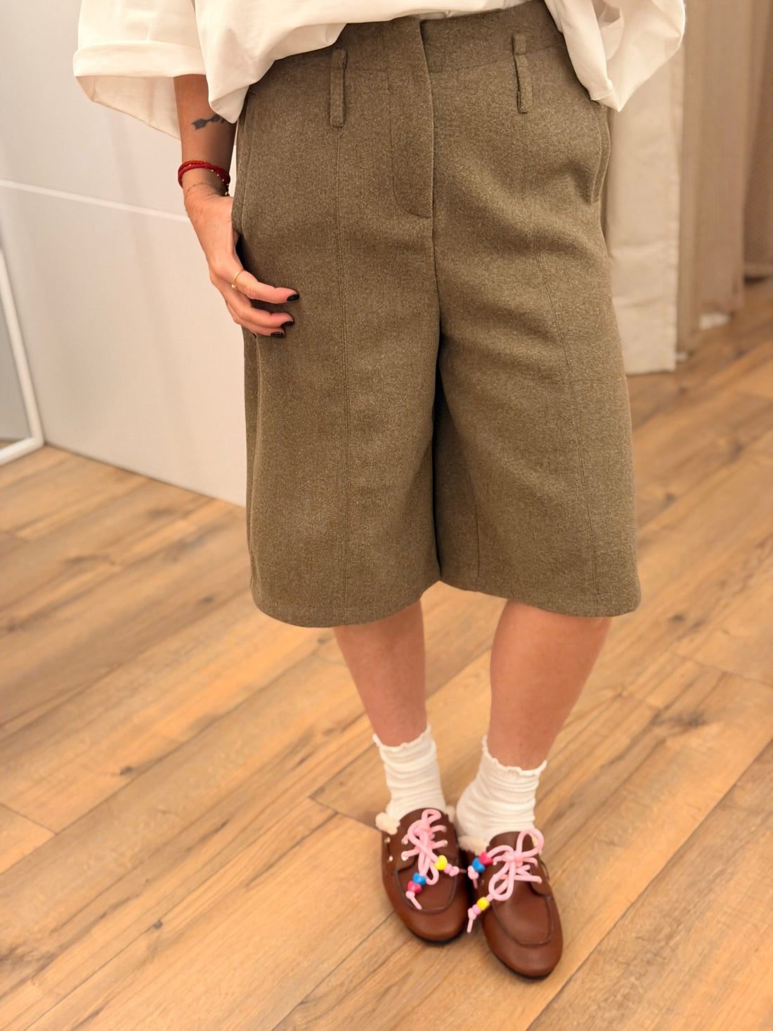 Bermuda en laine taupe - Léone