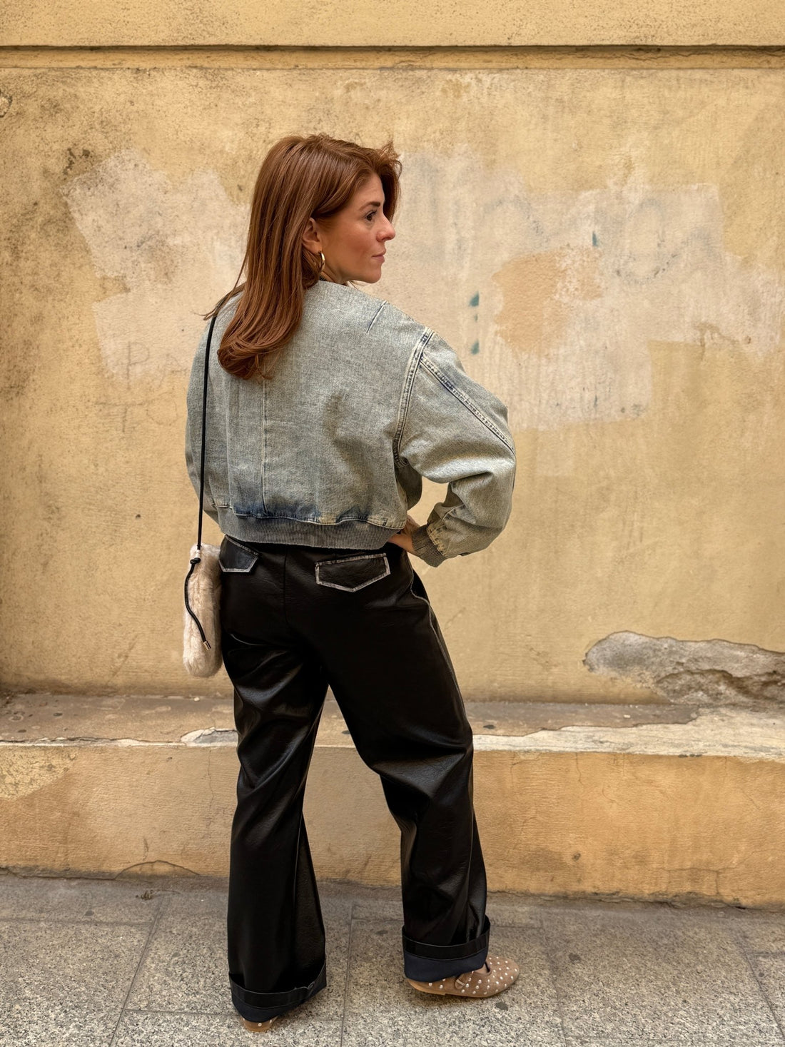Bombers Dina - Léone
