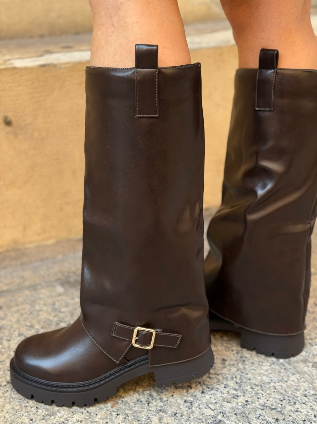 Bottes à rabats marron chocolat - Léone