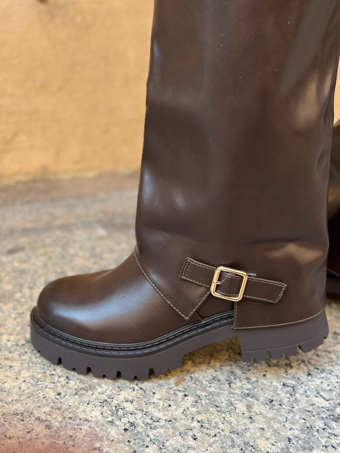 Bottes à rabats marron chocolat - Léone