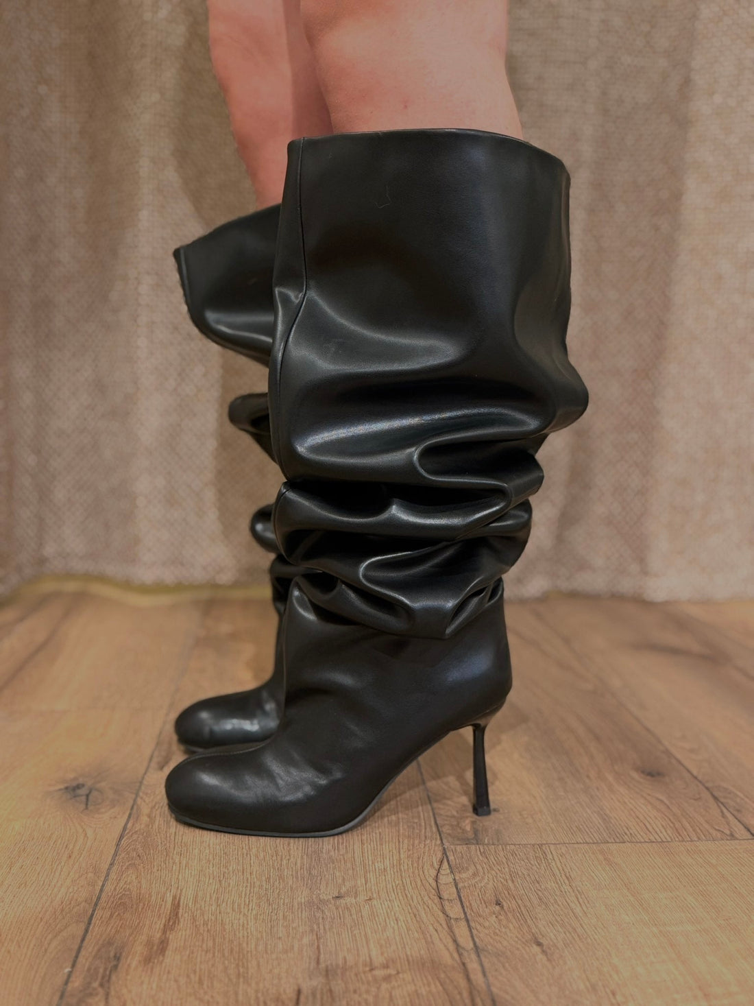 Bottes noir bout rond - Léone