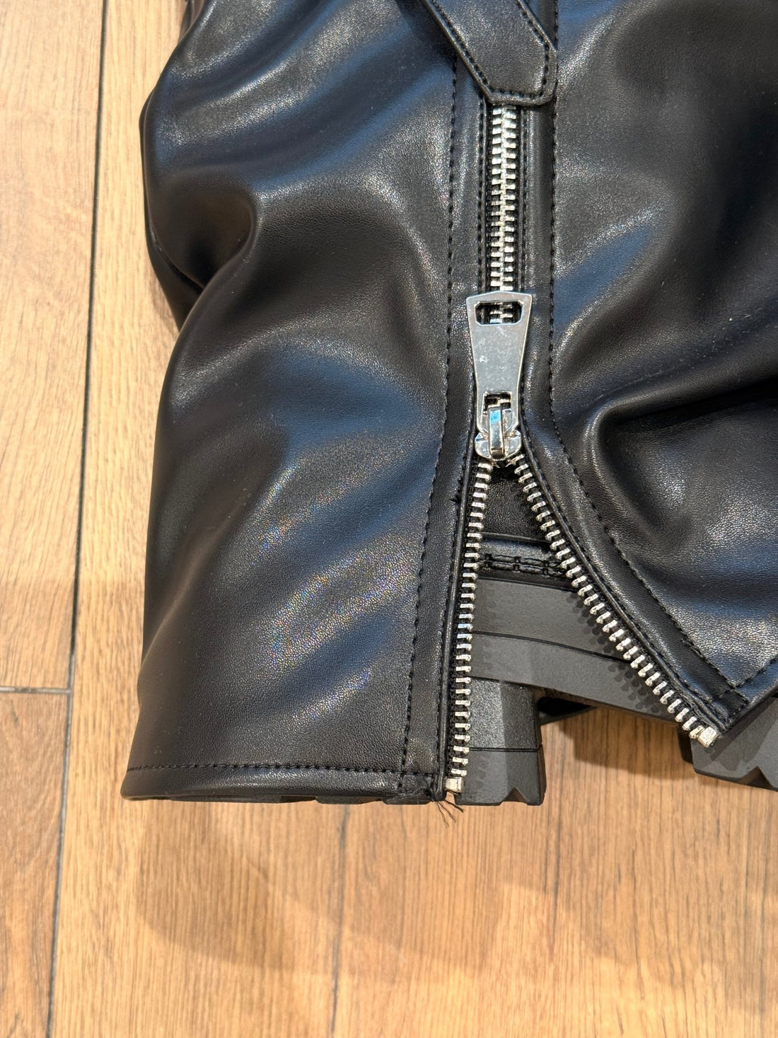 Bottes revers noires - Léone