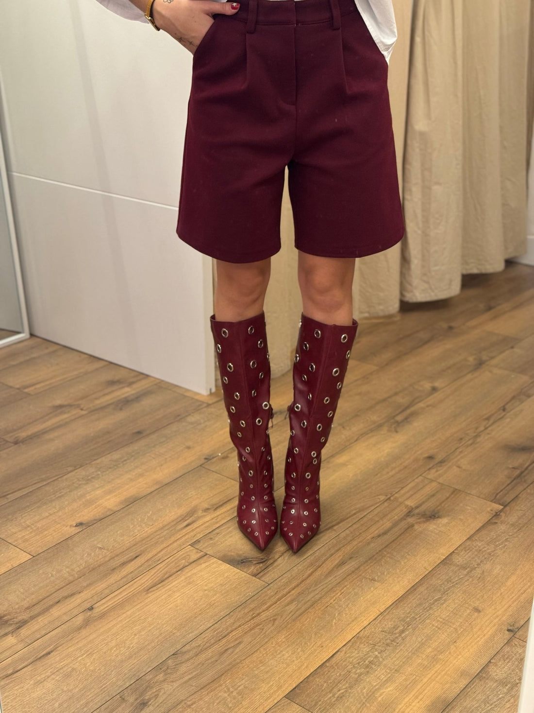 Bottes rouges à œillets - Léone
