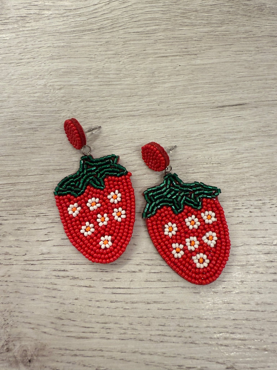 Boucles d’oreille fraise - Léone