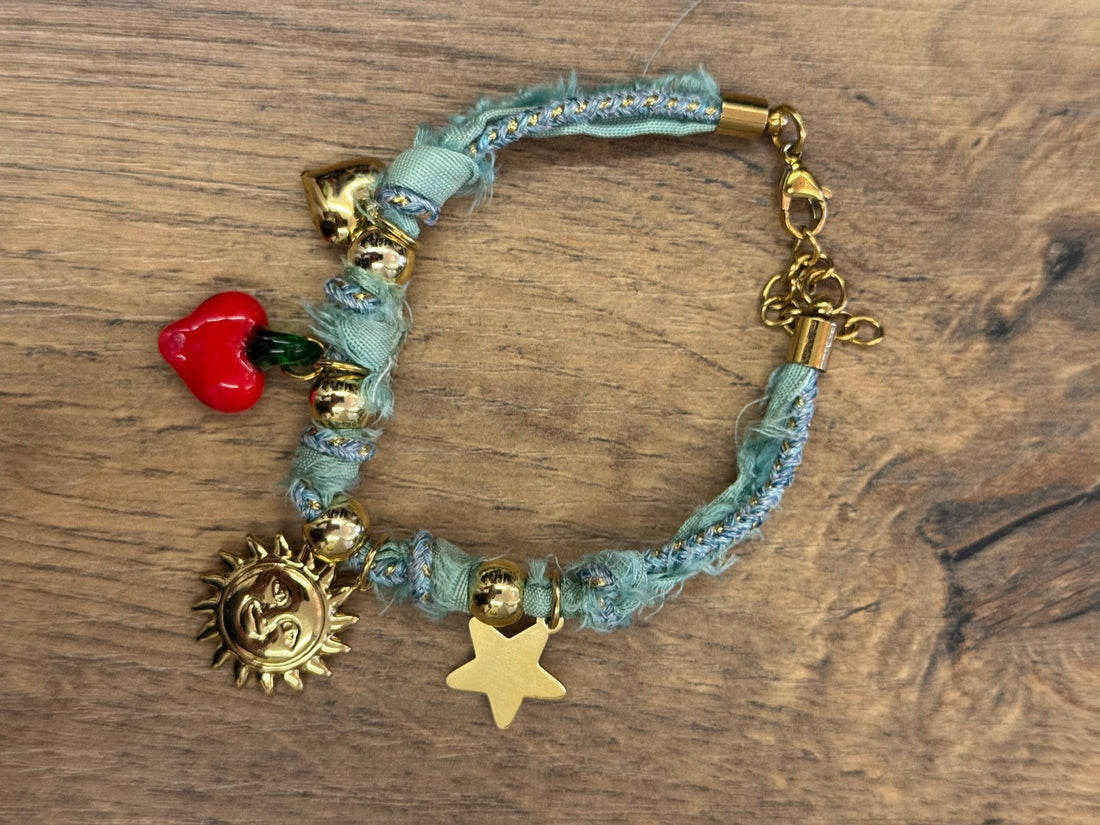 Bracelet bleu tissé avec pampilles - Léone
