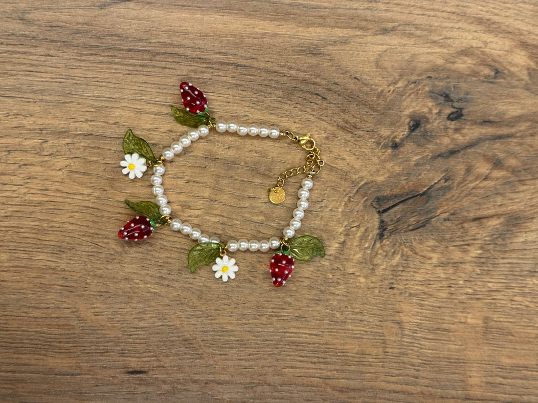 Bracelet perles et fraises - Léone