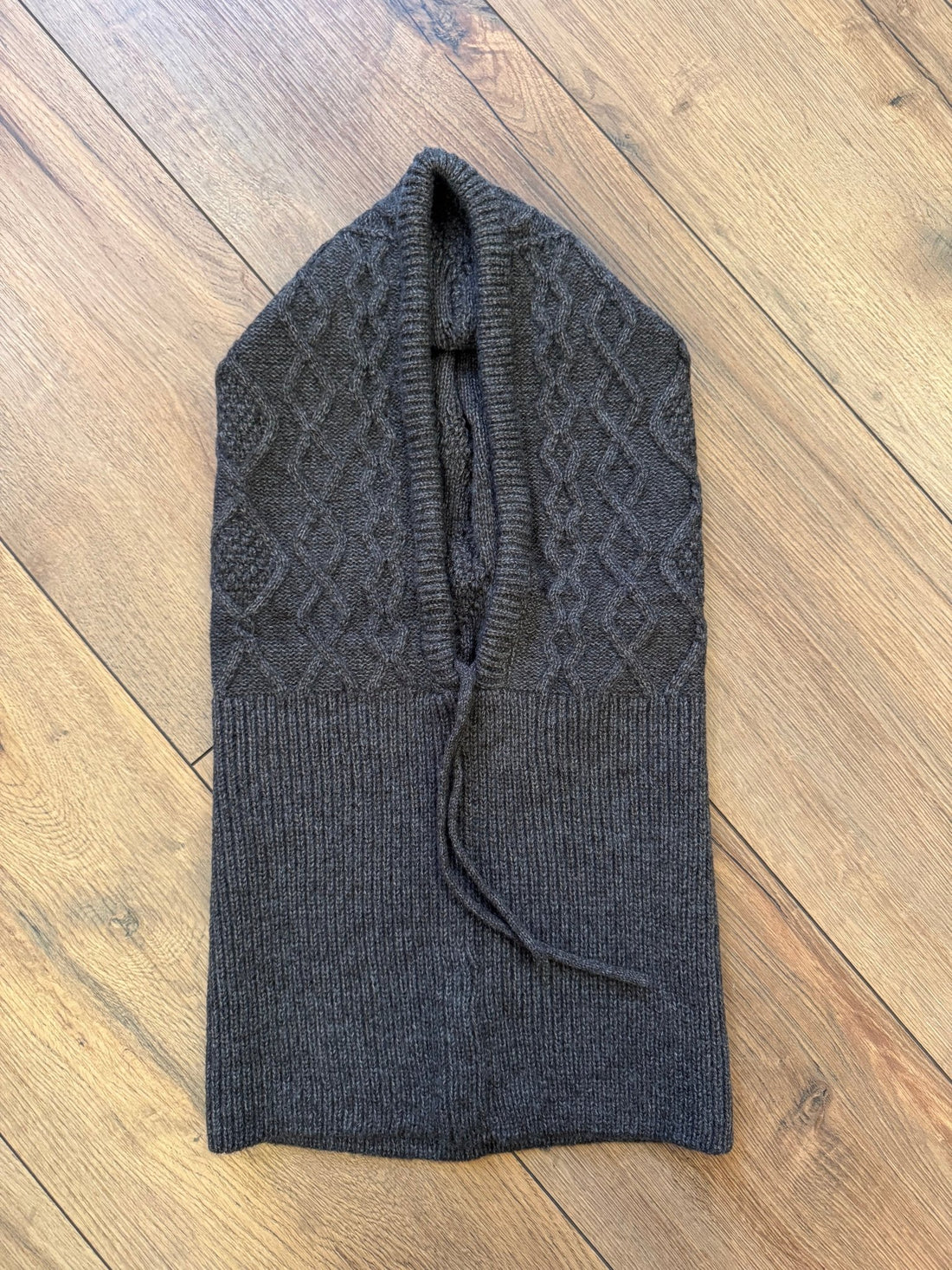 Cagoule tressée grise - Léone