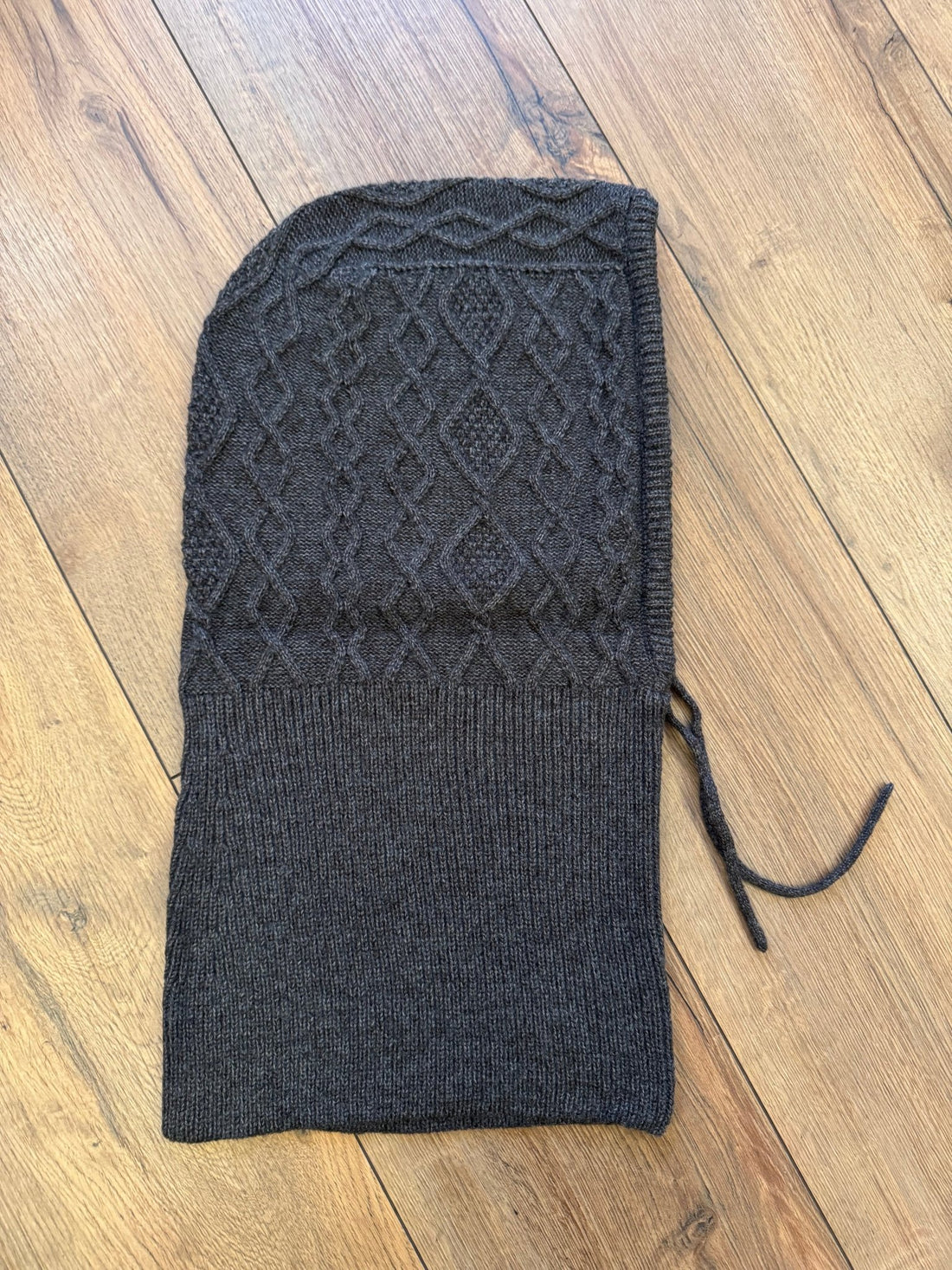 Cagoule tressée grise - Léone