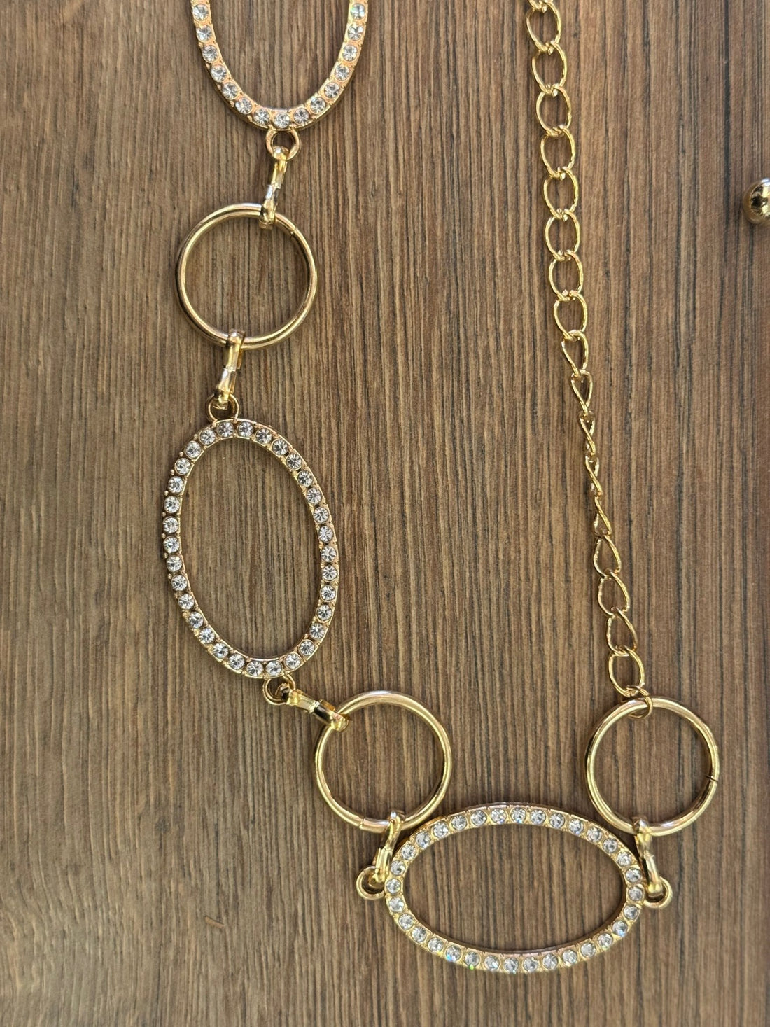 Ceinture chaîne dorée à strass - Léone