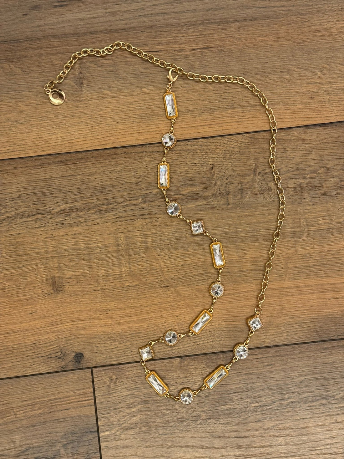 Ceinture chaîne dorée avec pierres - Léone