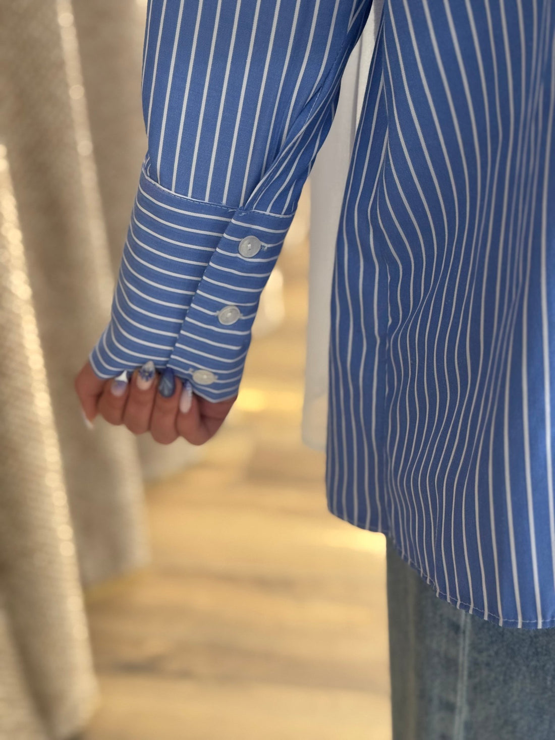 Chemise bleue rayee volant dos - Léone