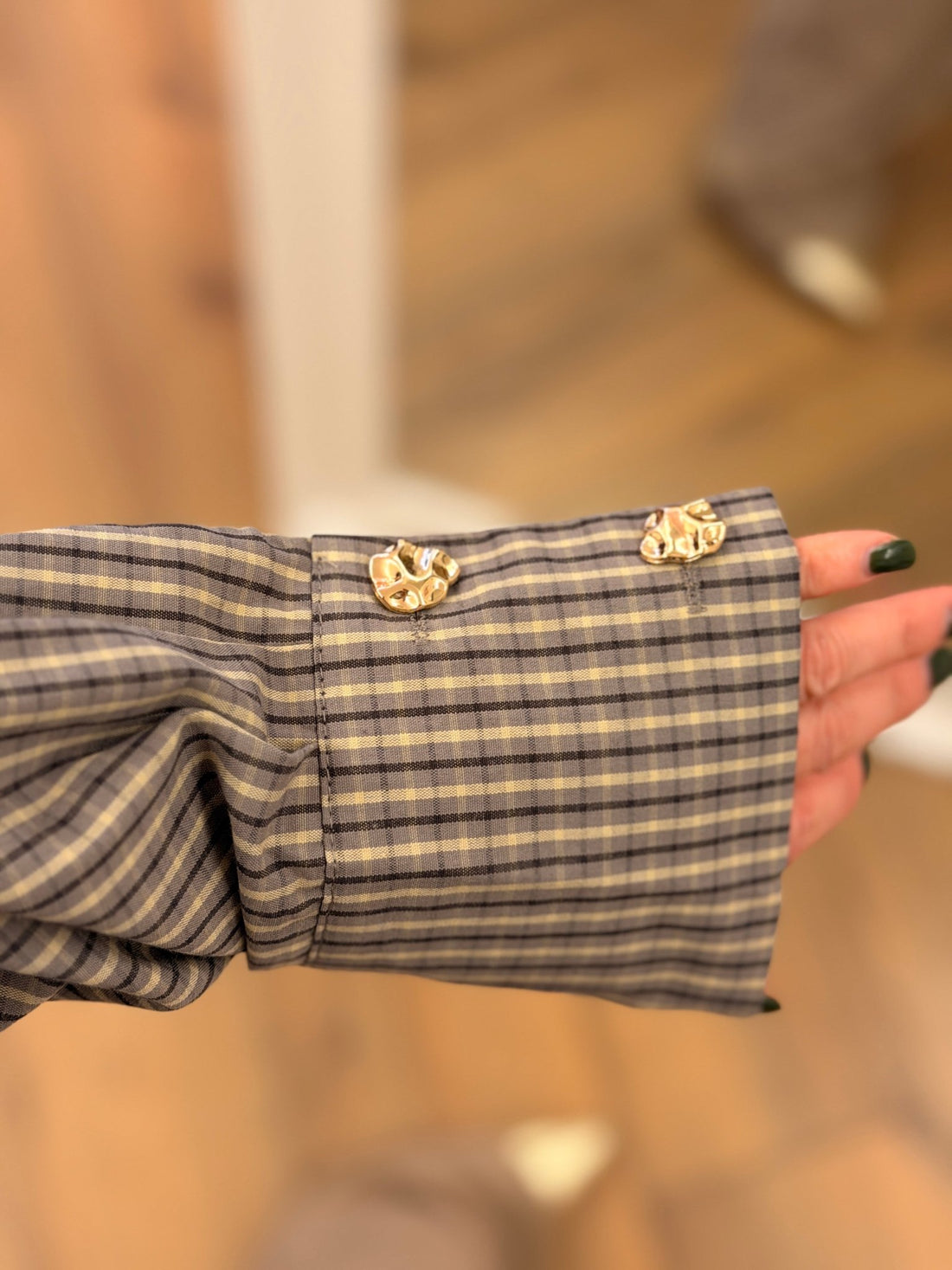 Chemise camelia taupe - Léone