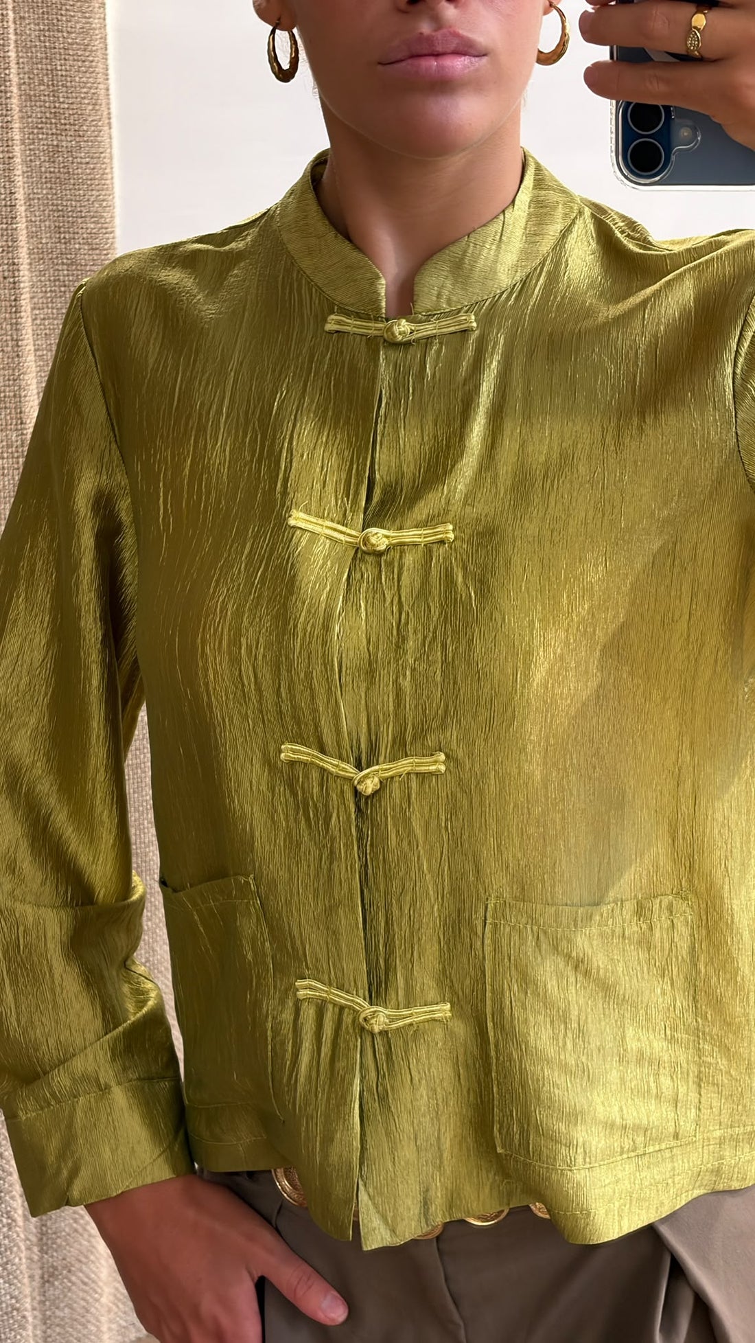 Chemise satinée Michele olive - Léone