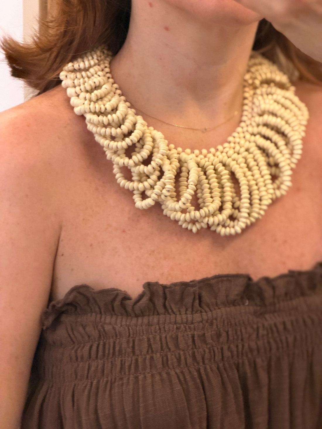 Collier beige perles anneaux - Léone