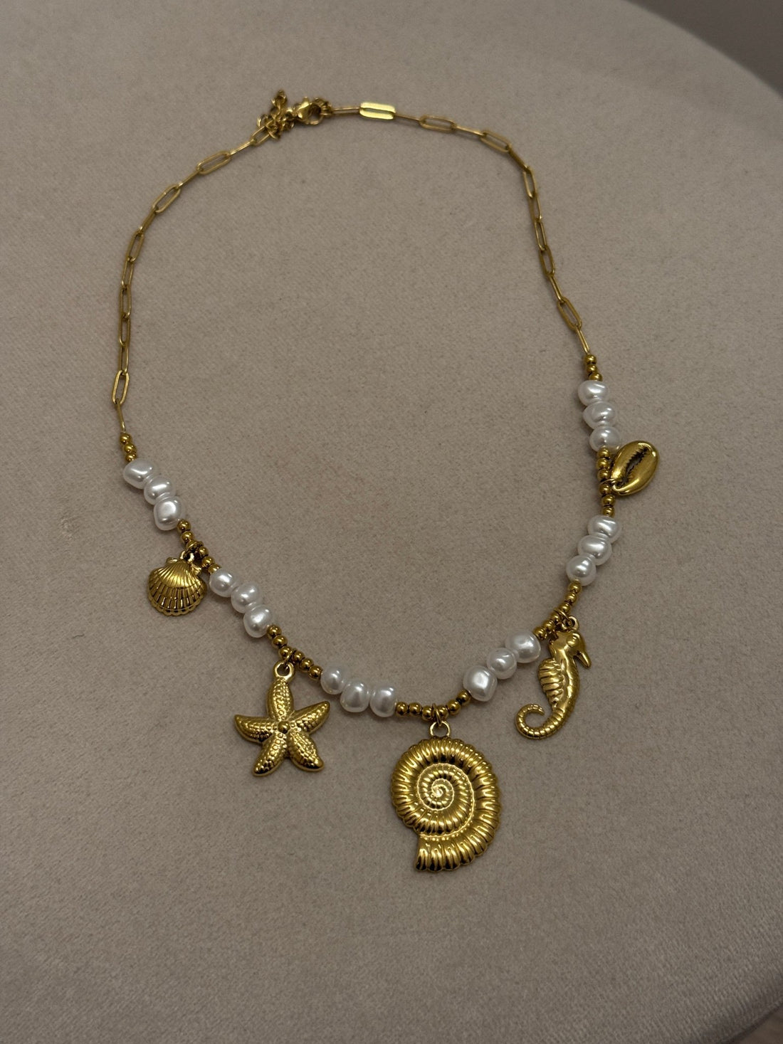 Collier coquillage et perle - Léone