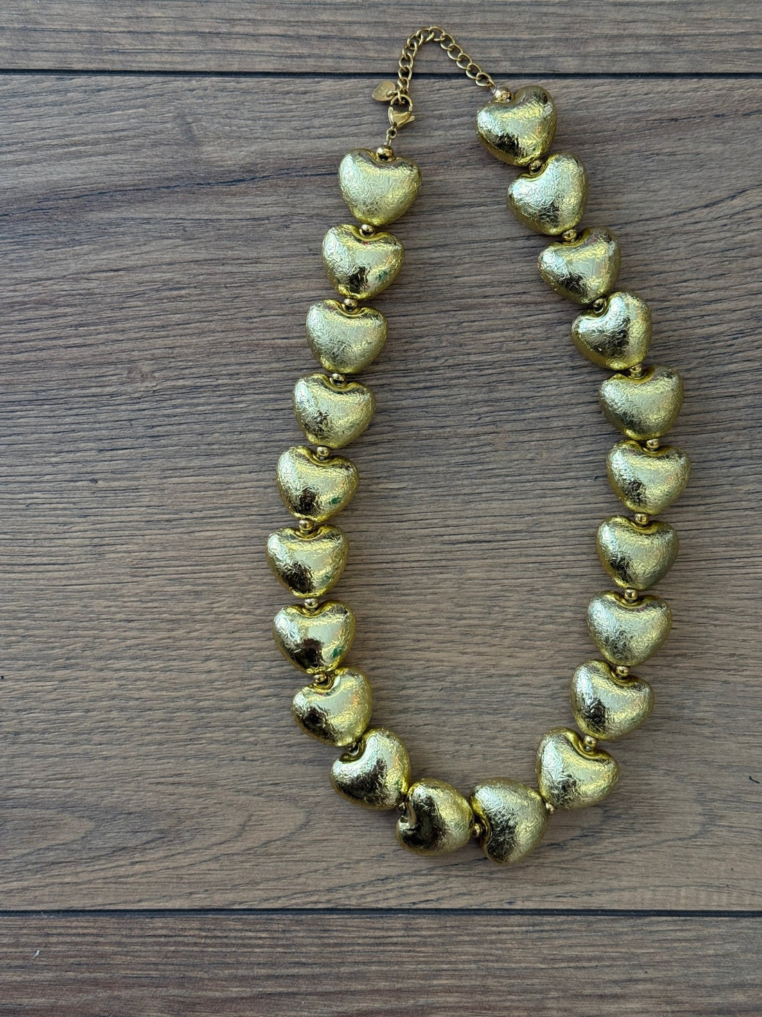 Collier en cœurs dorés - Léone