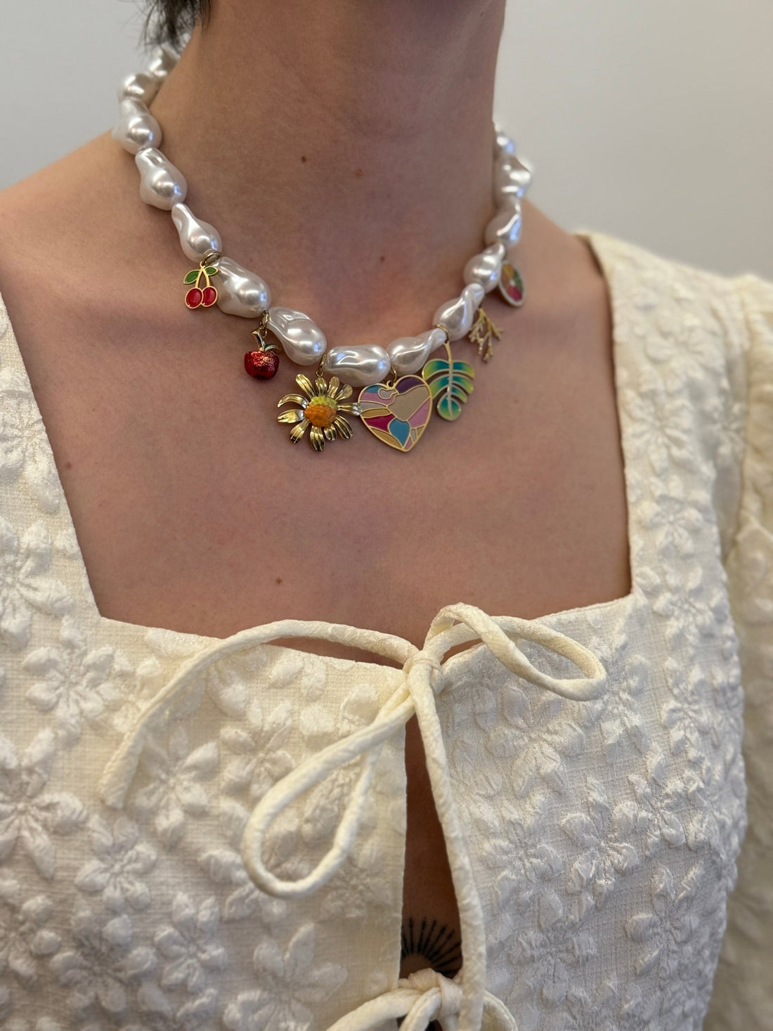 Collier perles et pendentifs - Léone