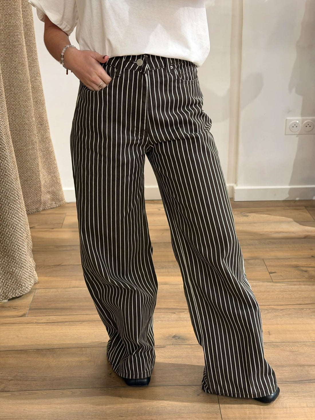 Jean wide leg à rayures marron - Léone