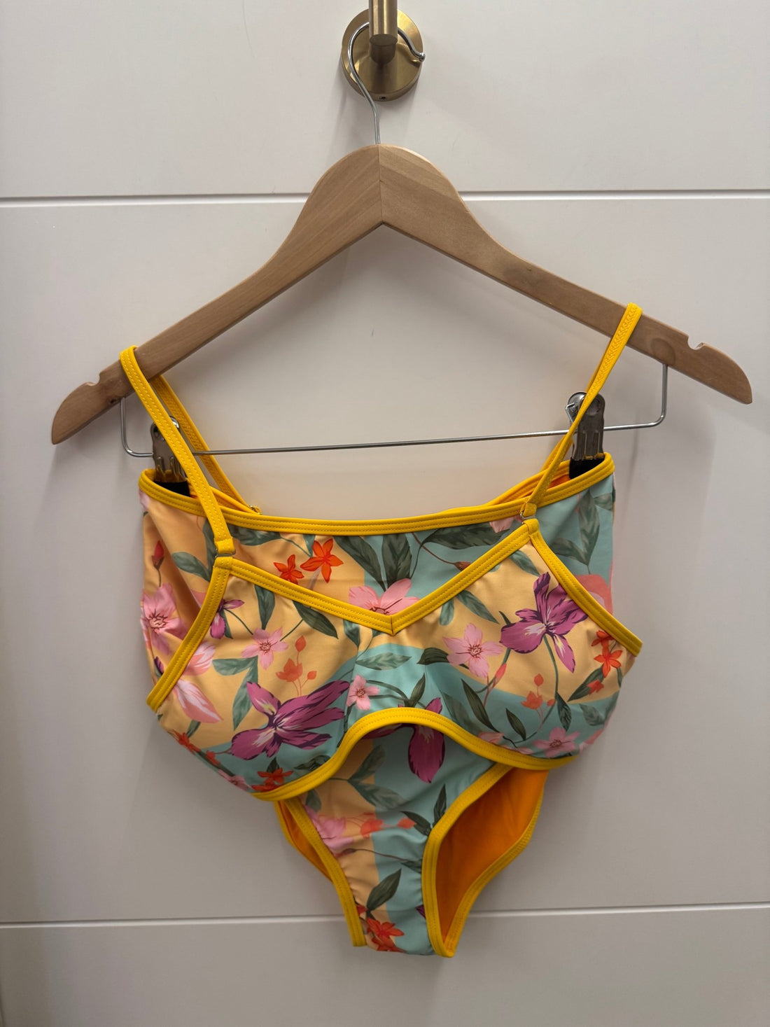 Maillot trois pièces Caroline - Léone