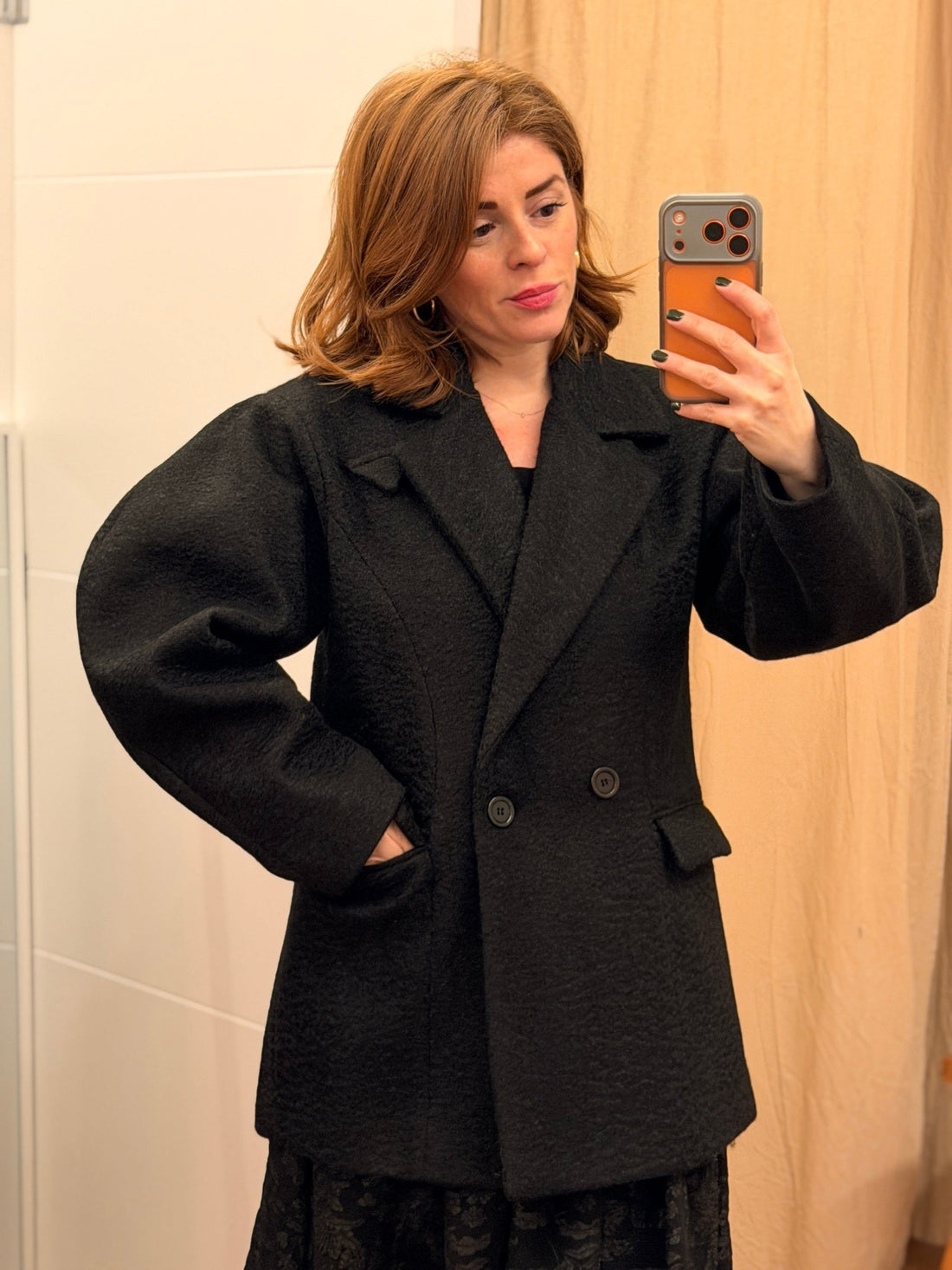 Manteau noir manches ballon - Léone