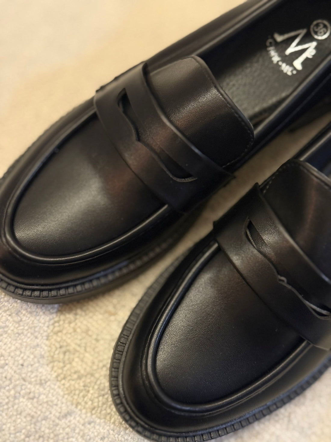 Mocassins noir mat - Léone