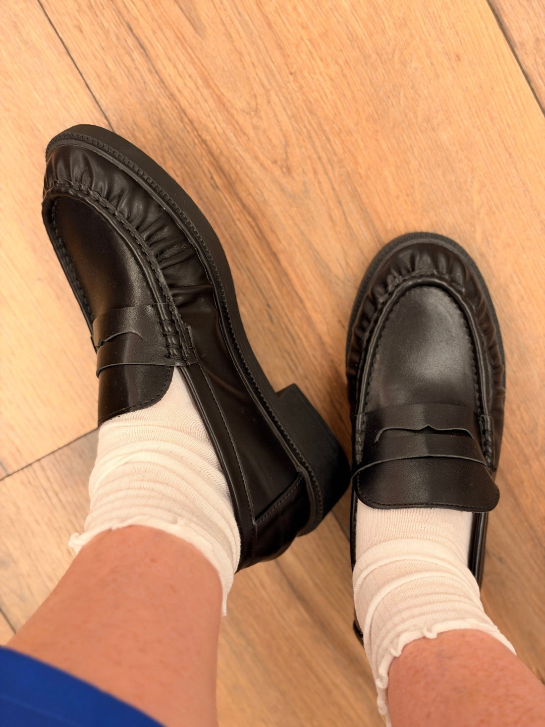 Mocassins noirs simili fronces - Léone