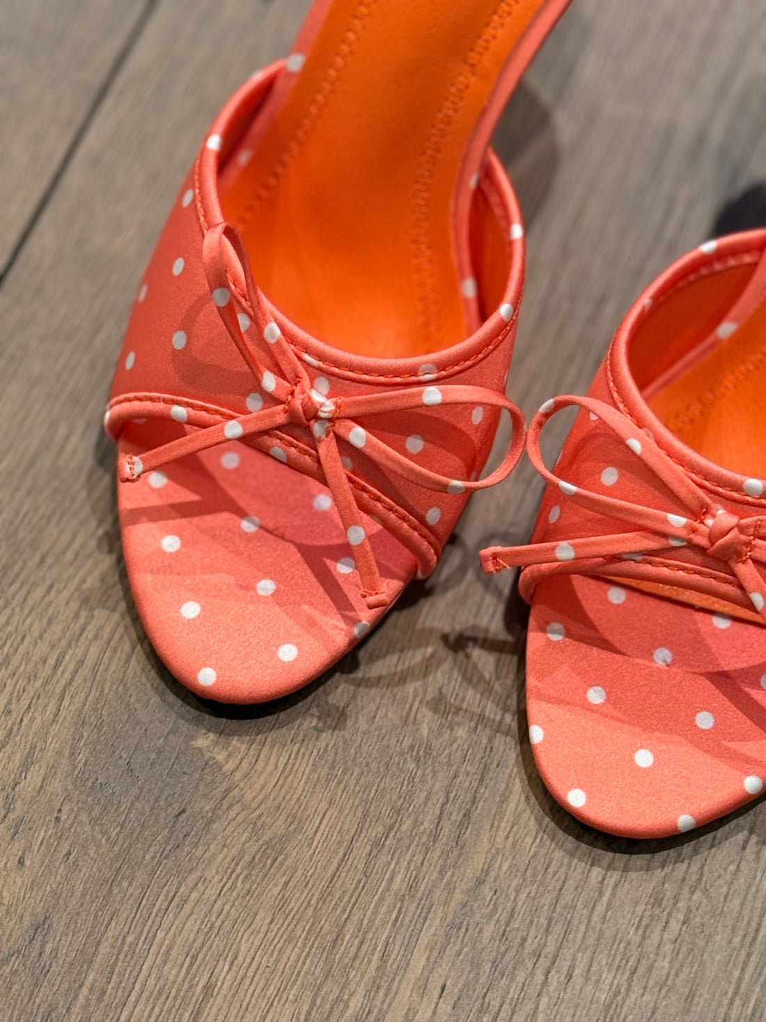 Mules a talon pois orange - Léone