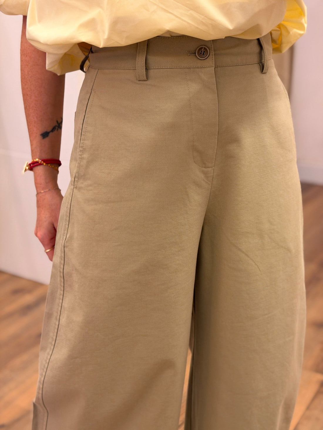 Pantacourt beige Carlos - Léone