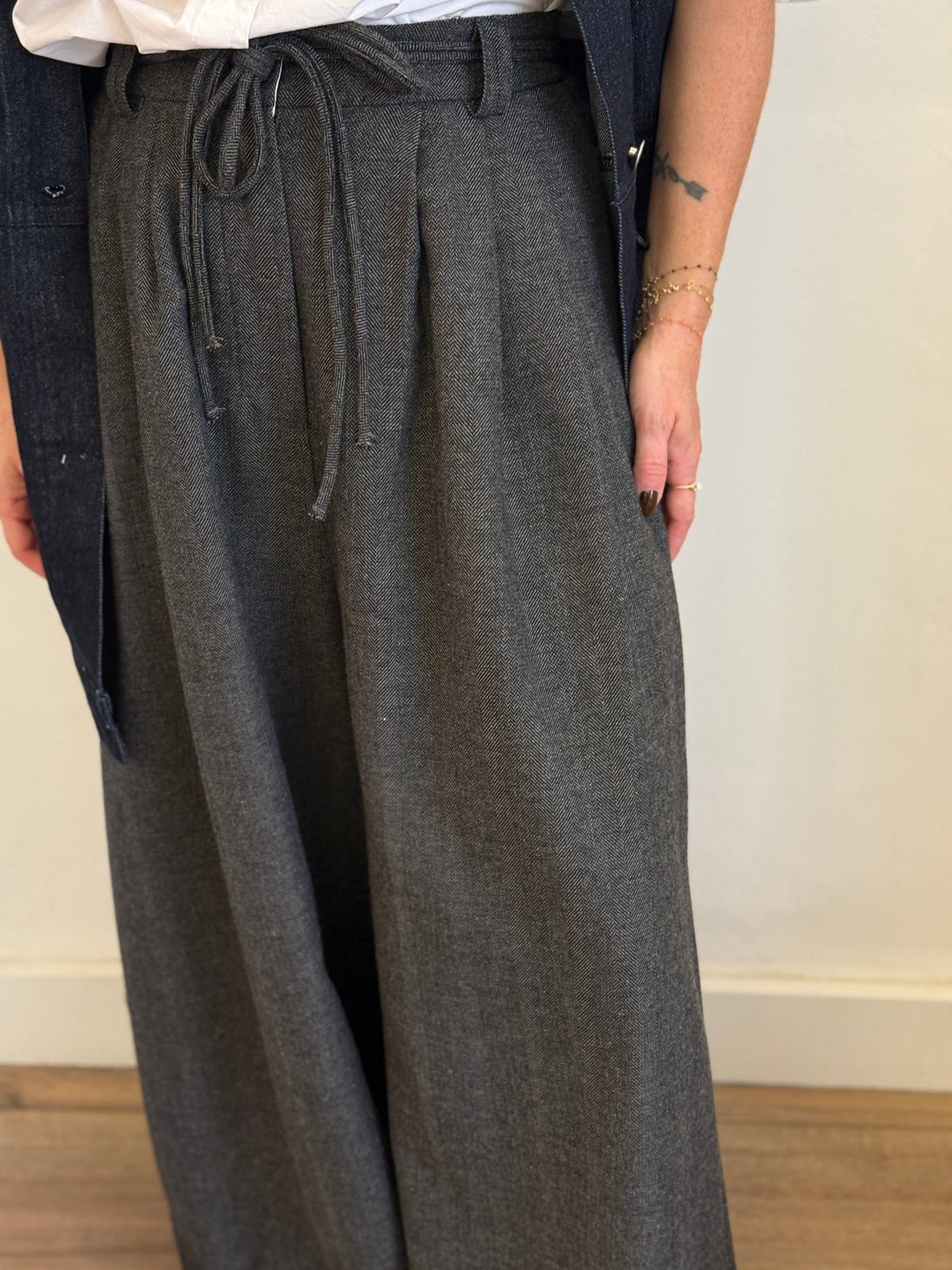 Pantalon Harry gris foncé - Léone