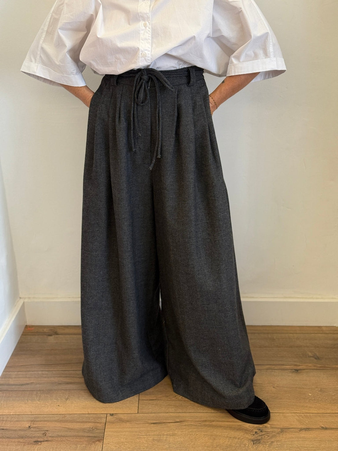 Pantalon Harry gris foncé - Léone