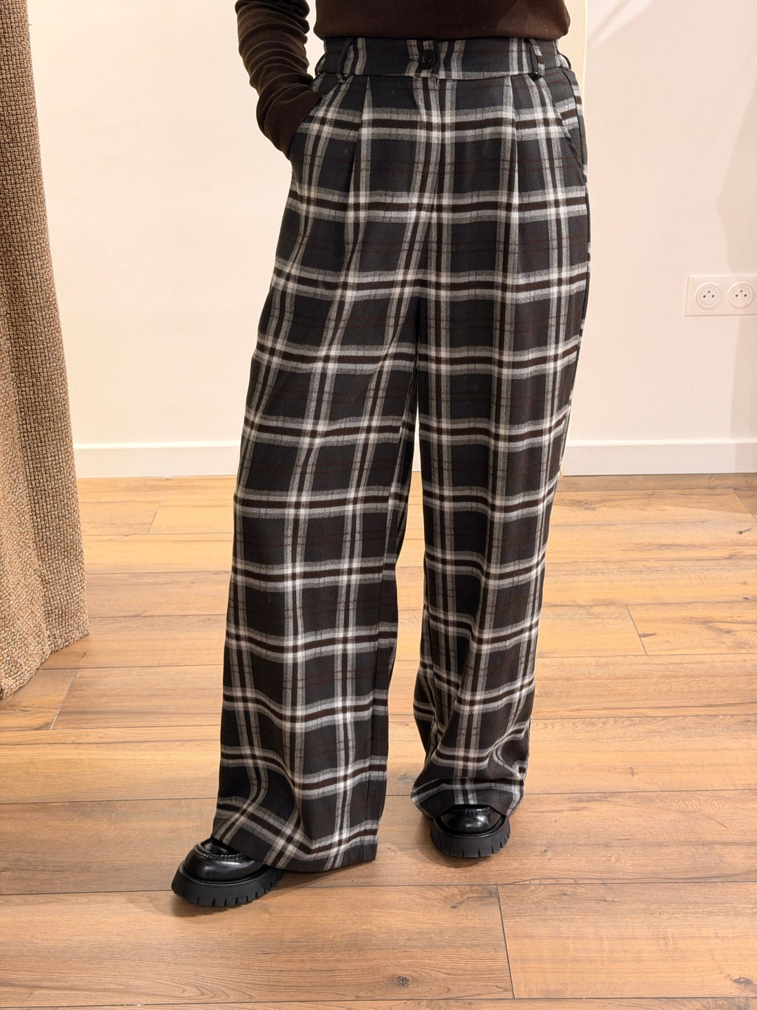 Pantalon Jeannot marron - Léone