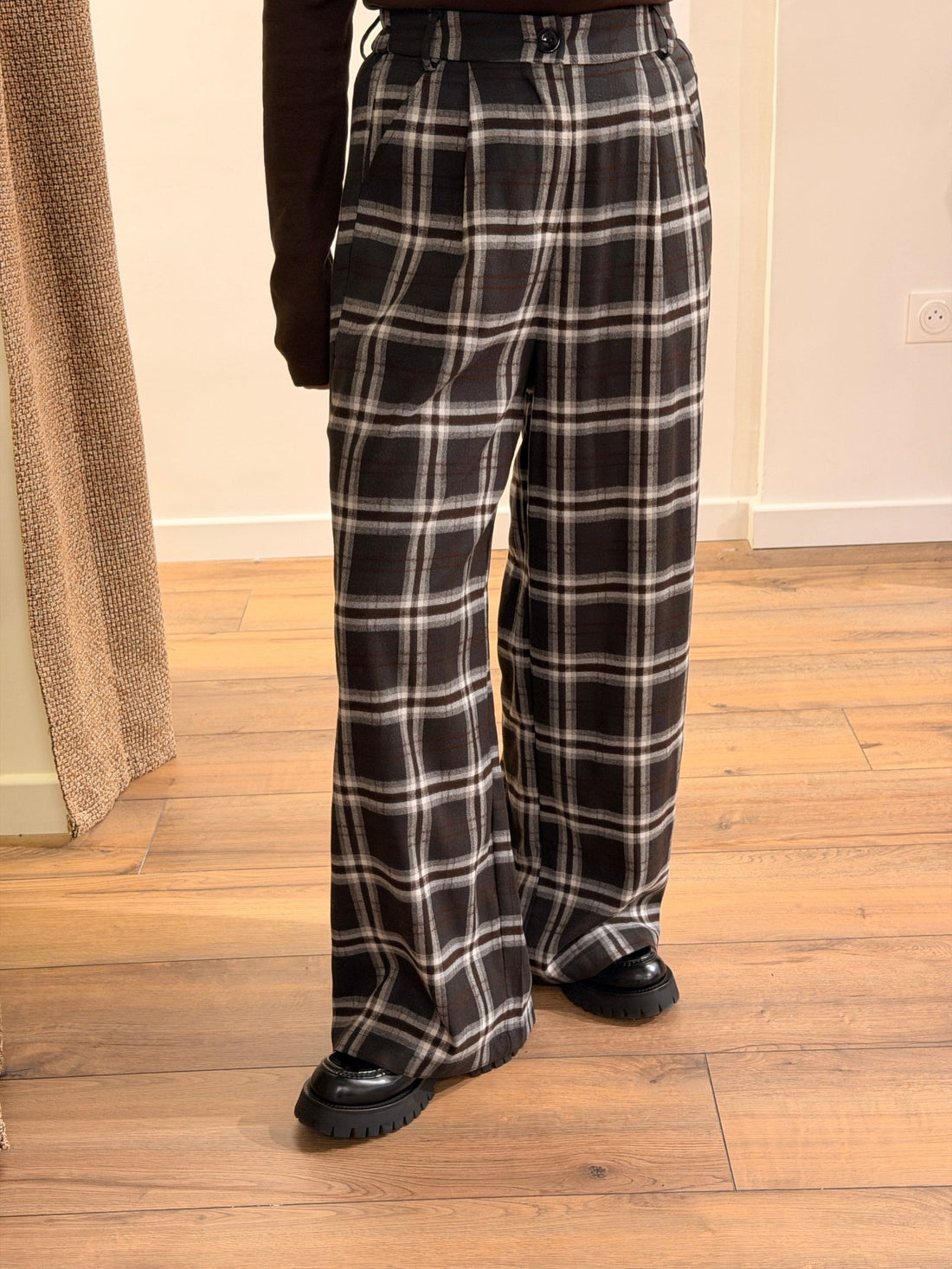 Pantalon Jeannot marron - Léone