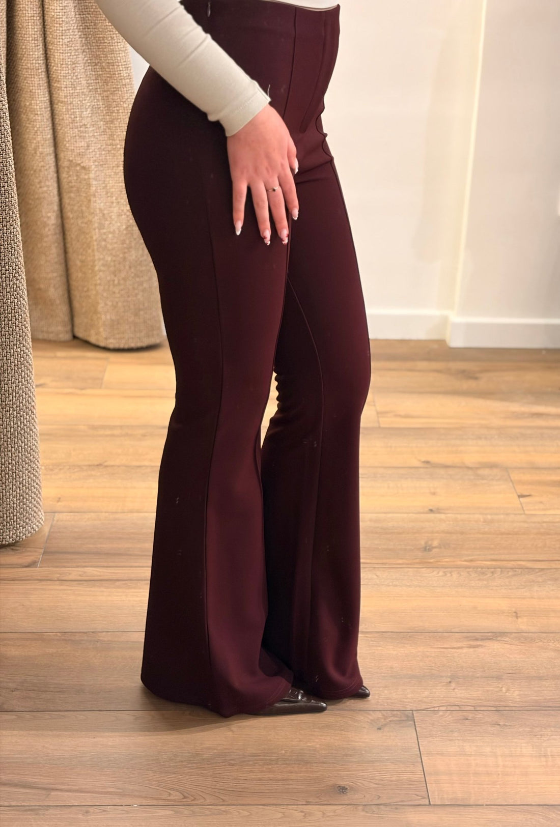 Pantalon Marva aubergine - Léone