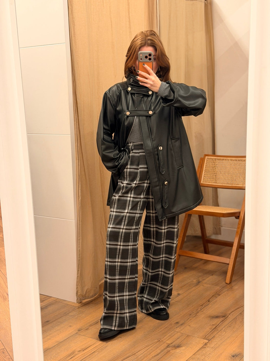 Perfecto simili noir col haut - Léone